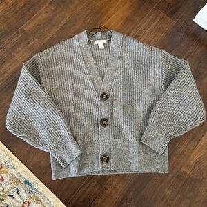 New H&M thick knit grey cardigan NWOT
